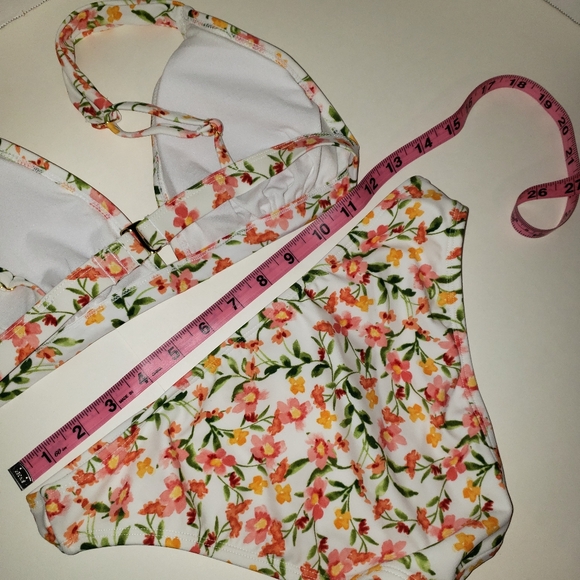 Shade & Shore Swimsuit Small - Picture 8 of 11